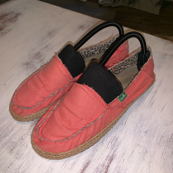 Sanuk Shoes - Women’s Sanuks